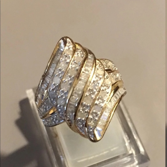 White Diamonds (Kay Jewelers) - Picture 4 of 7